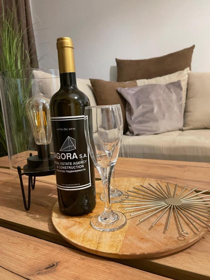 Agora Luxury Apartment 1 ルートラキ エクステリア 写真