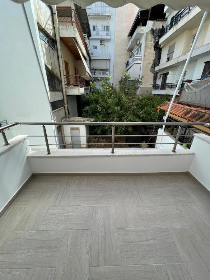Agora Luxury Apartment 1 ルートラキ エクステリア 写真