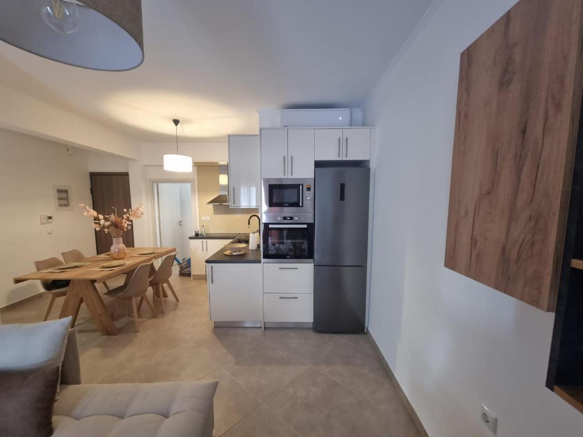 Agora Luxury Apartment 1 ルートラキ エクステリア 写真